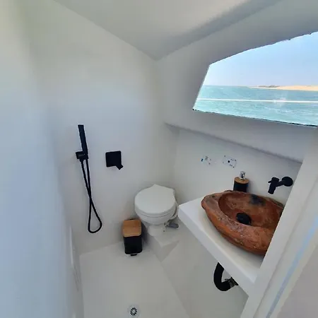 Bateau-hôtel Barco Casa Catamara Sleepandboat *